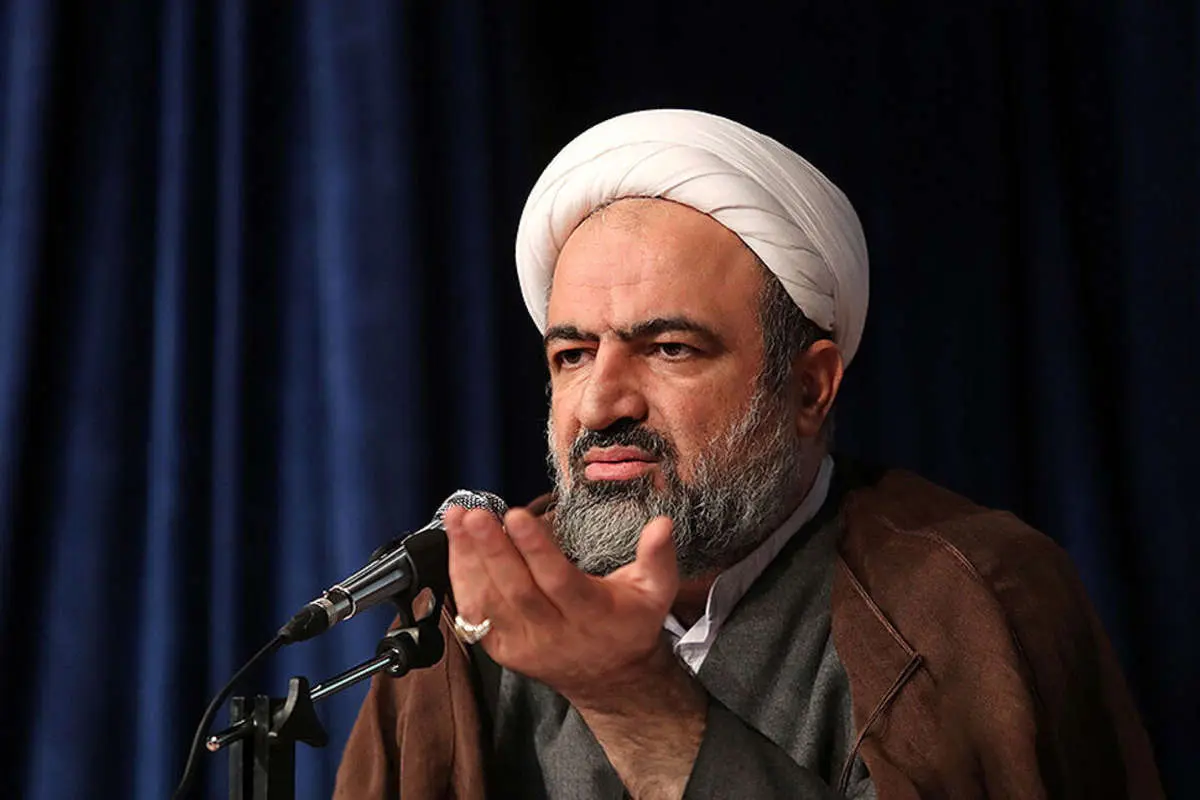 حمید رسایی: موبایل فرماندهان و دانشمندان را بگیرید