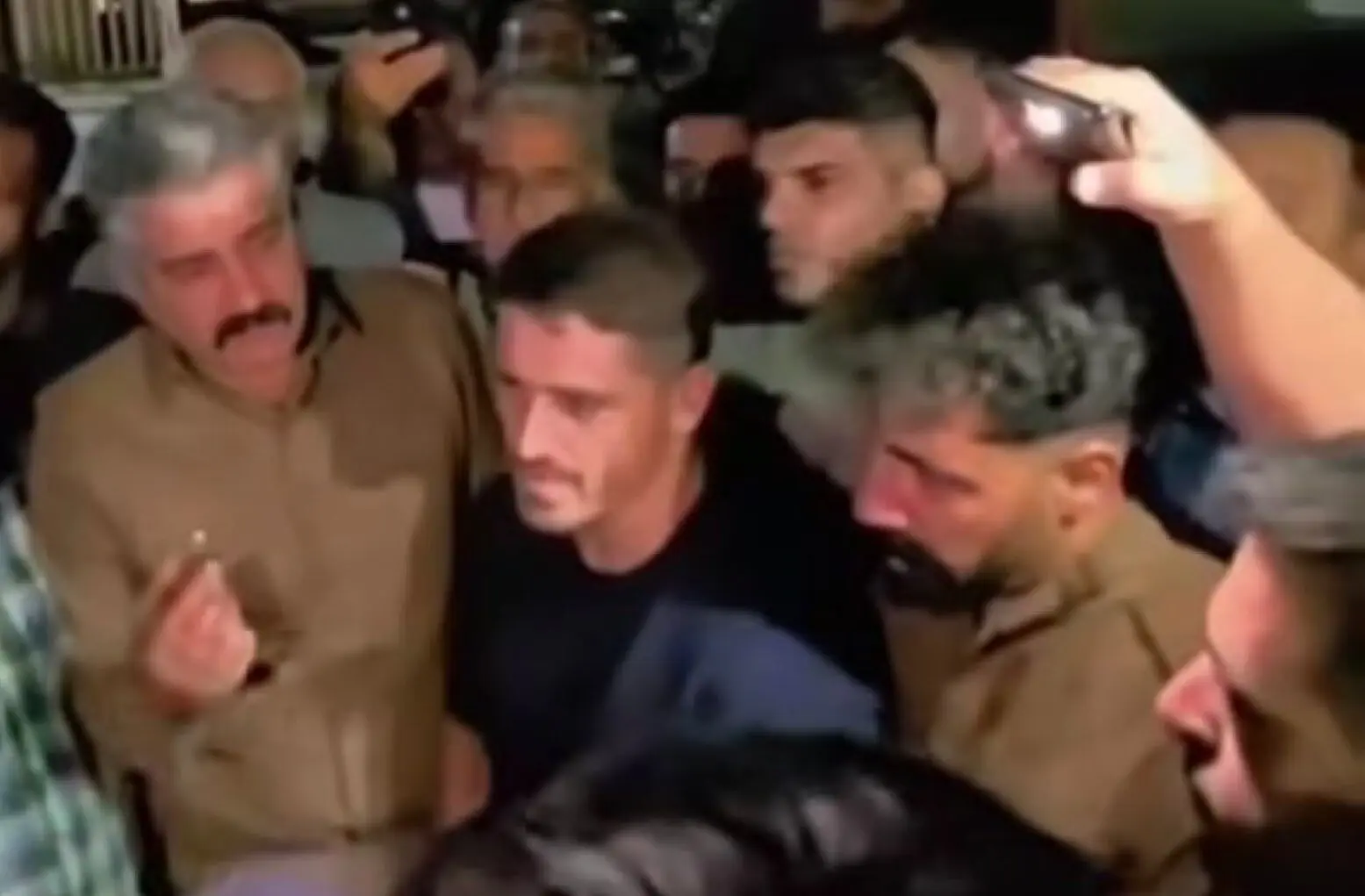 همدری وریا غفوری با خانواده‌های فعالان محیط زیست