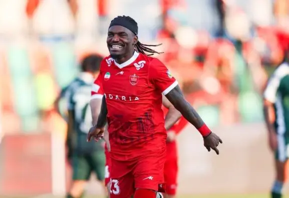 احتمال ماندن بیفوما در پرسپولیس قوت گرفت!