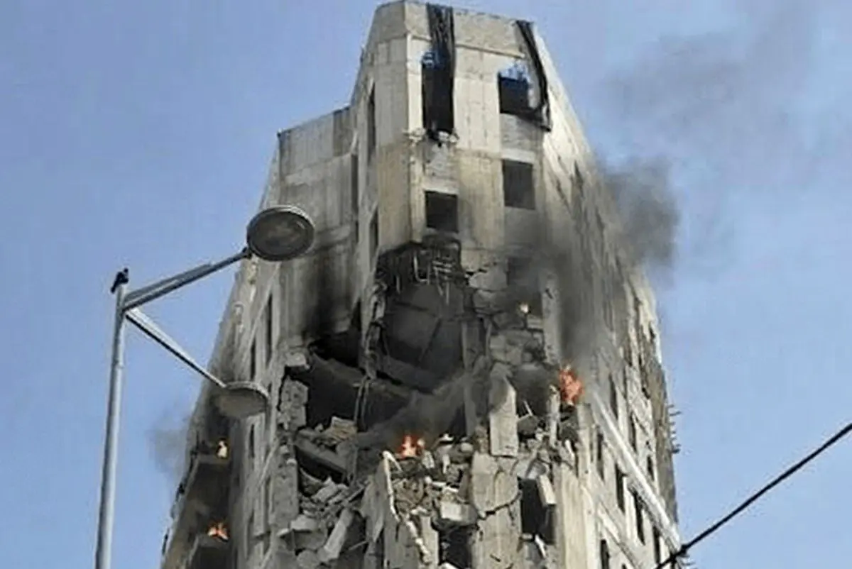 اصابت موشک ایرانی به ساختمانی در بنی‌براک در شرق تل‌آویو