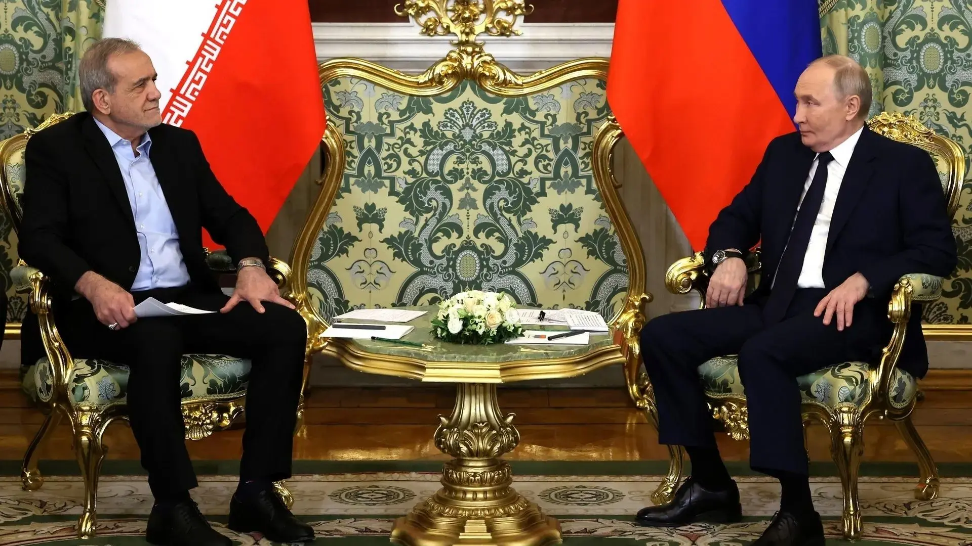 ادعای آکسیوس در خصوص دیدگاه پوتین در خصوص حق غنی‌سازی ایران
