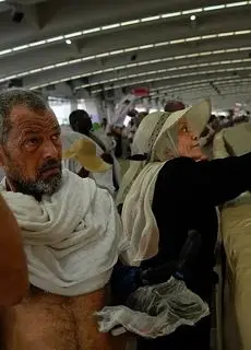 میلیون‌ها حاجی شیطان را سنگباران کردند