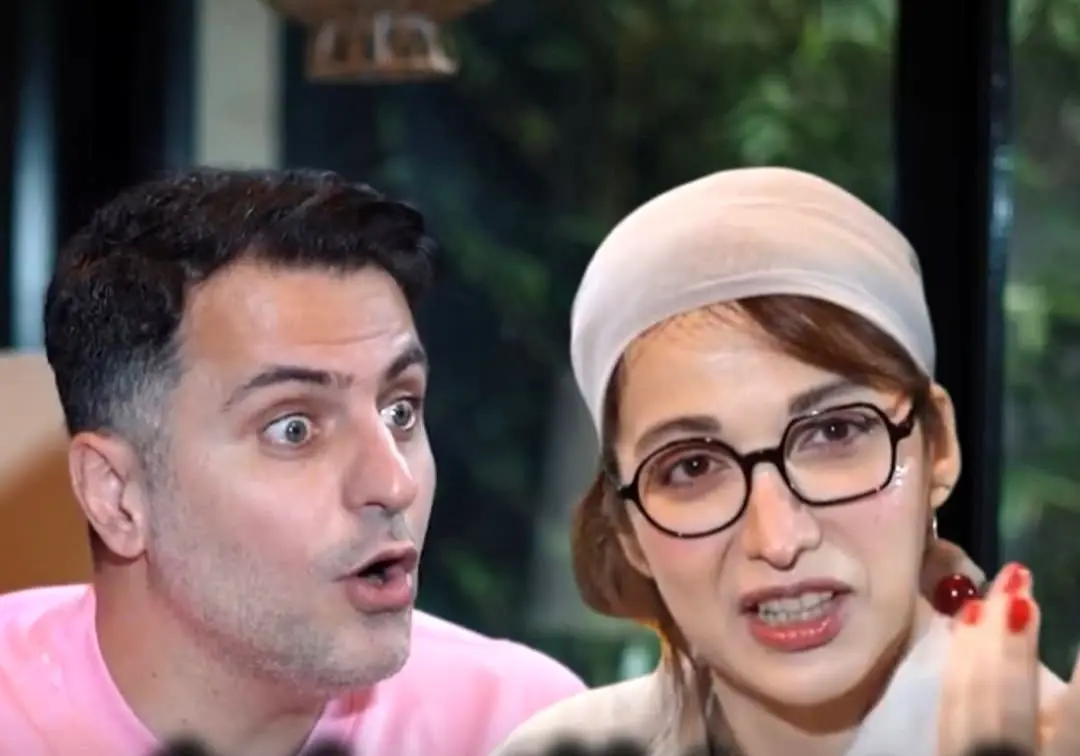 تعجب علی ضیا از معیارهای ازدواج روشنک گرامی