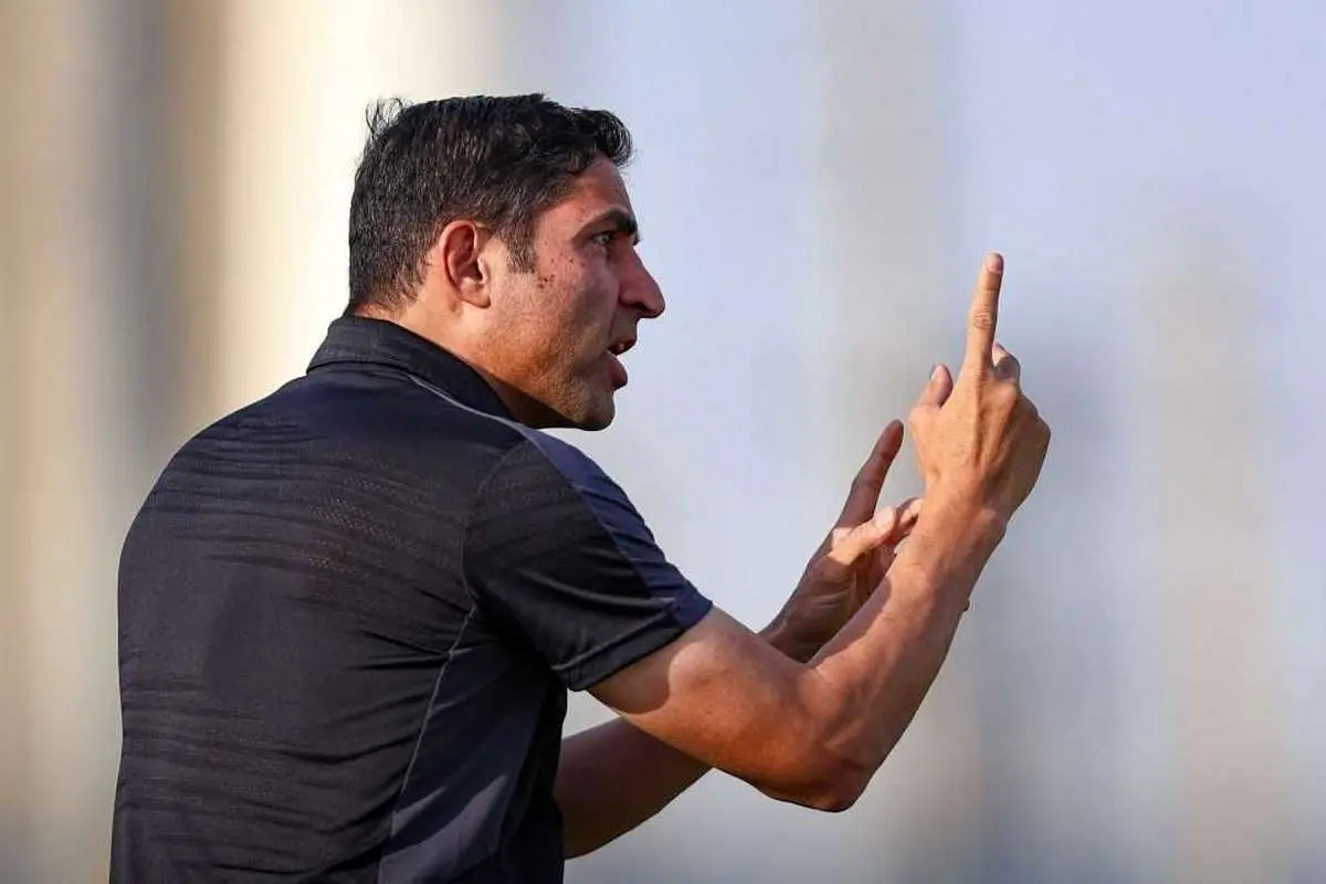 آزمون و خطاهای هاشمیان برای ترکیب نهایی پرسپولیس تا شروع لیگ