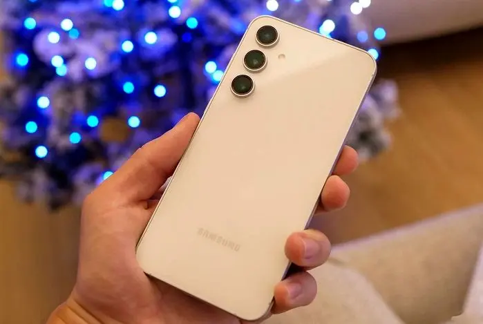 قیمت گوشی سامسونگ، شیائومی و آیفون امروز شنبه 18 بهمن 1404/ قیمت جدید گلکسی S25 FE در بازار