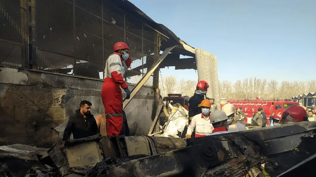 ۴ فوتی در حادثه سقوط بالگرد در خمینی‌شهر
