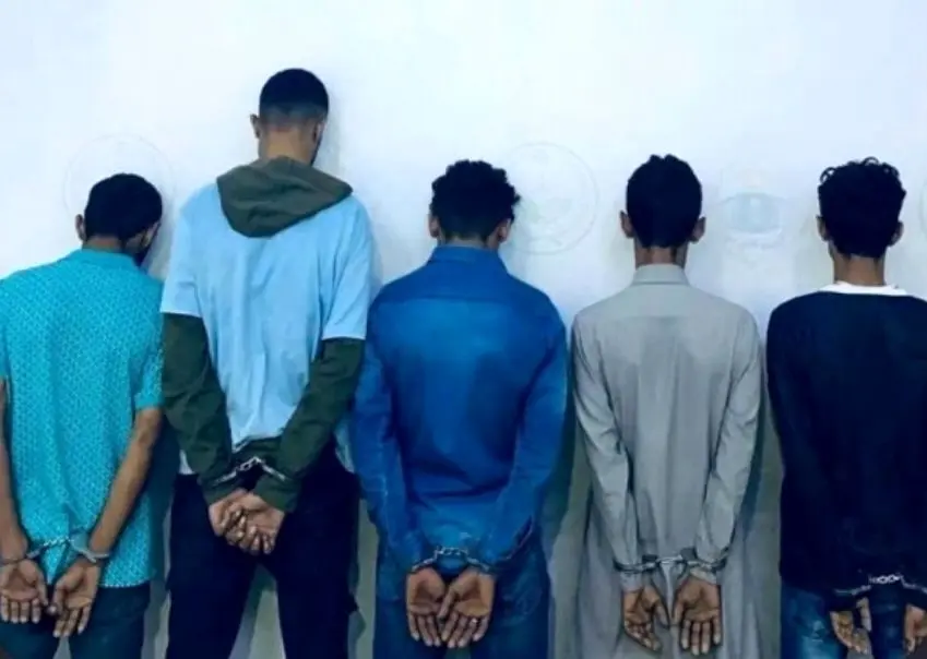 بازداشت کارگران پاکستانی در مکه به اتهام سرقت کابل‌های برق فشار قوی