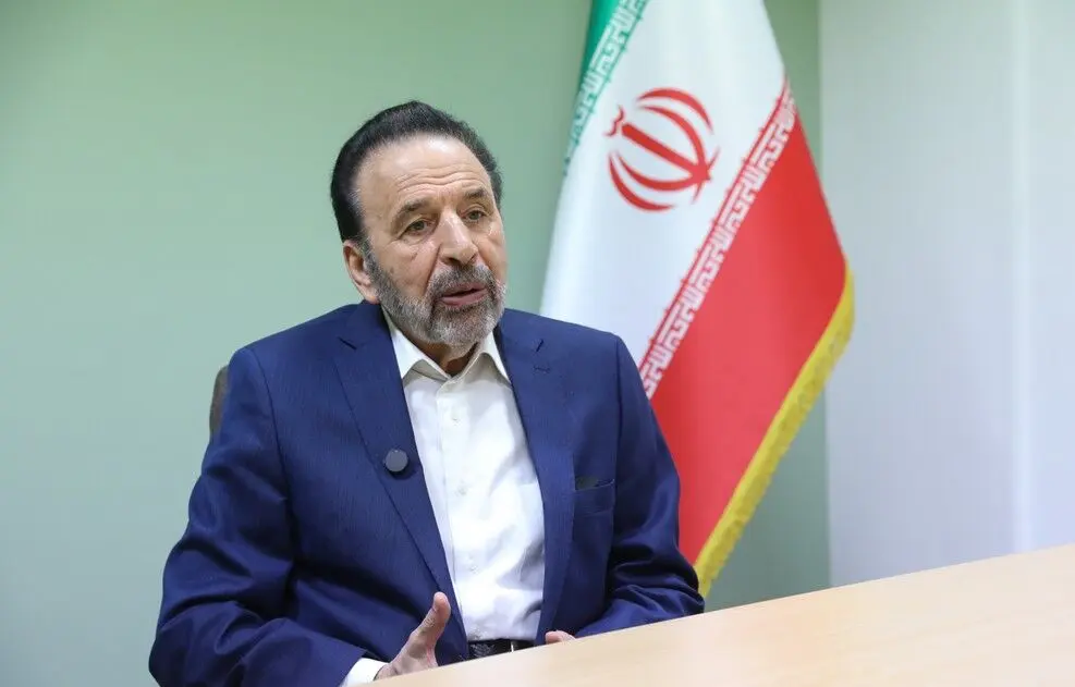 واعظی به مخالفان مذاکره: اقلیت محدود نمی‌تواند خودش را بر ایران تحمیل کند