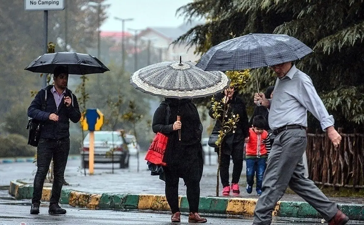 باران در شمال؛ گرد و خاک در تهران