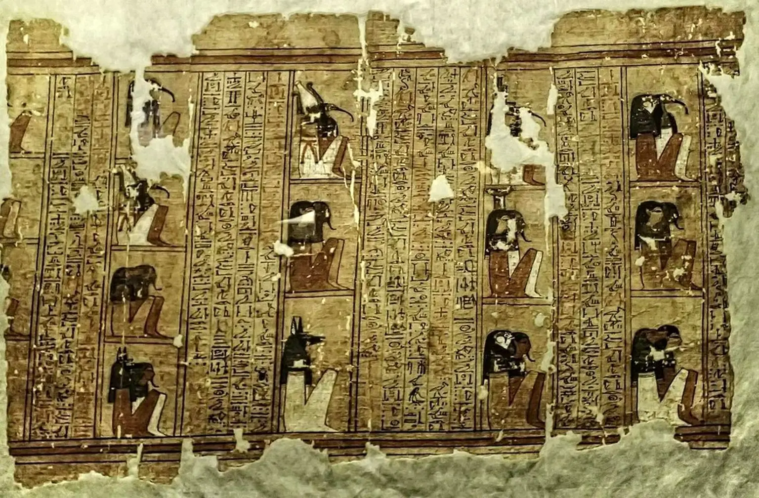 کتاب تحوت: کتاب مقدس مصر باستان با دانشی نامحدود!