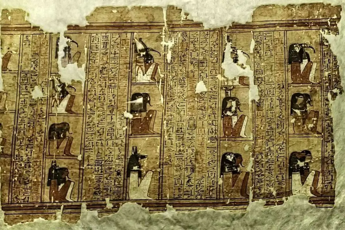 کتاب تحوت: کتاب مقدس مصر باستان با دانشی نامحدود!
