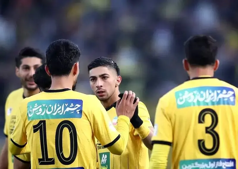 سپاهان میوه جوانگرایی را می‌چیند