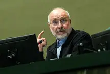 قالیباف: «آبراهام لینکلن» در اولین مواجهه با موشک‌ها و پهپادهای ایرانی عقب‌نشینی کرد