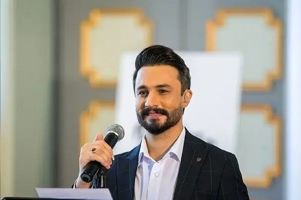 نوحه‌خوانی مصطفی راغب همزمان با شروع ماه محرم 