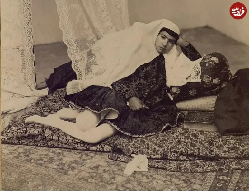دختر جوان