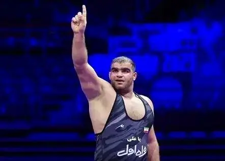 امین میرزازاده یک قدم تا تکرار طلای جهان