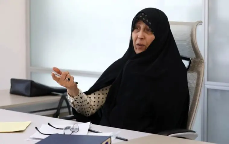 فاطمه هاشمی به رحیم صفوی: در استخر نمی‌شود توسط دشمن شهید شد؟