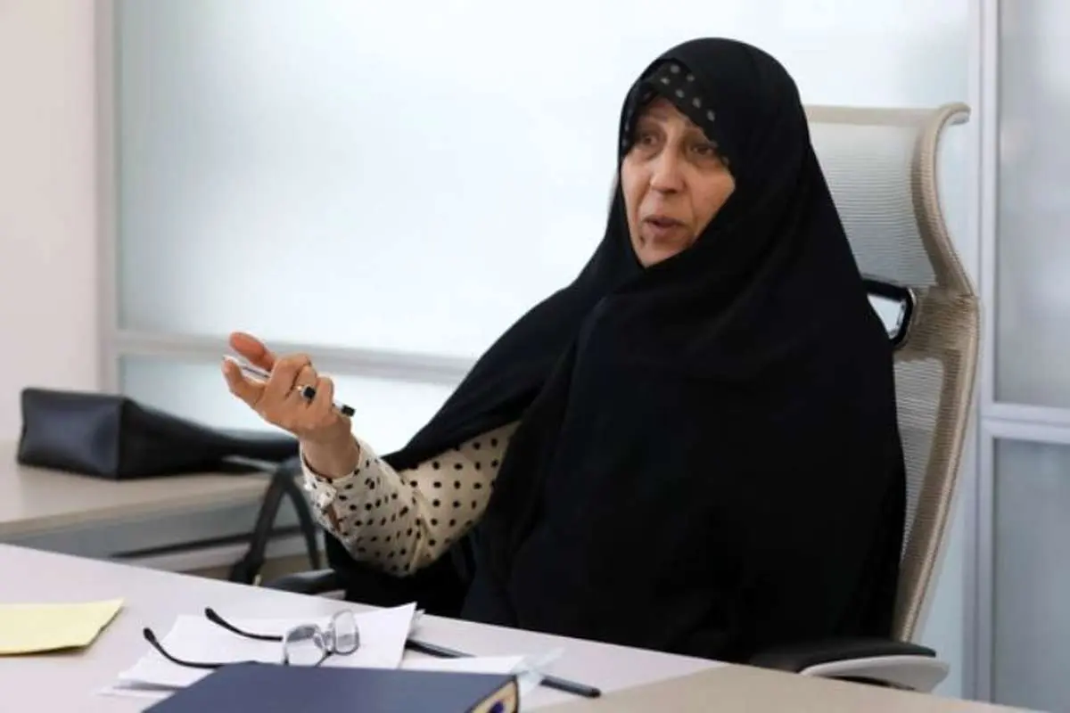 فاطمه هاشمی به رحیم صفوی: در استخر نمیشود توسط دشمن شهید شد؟
