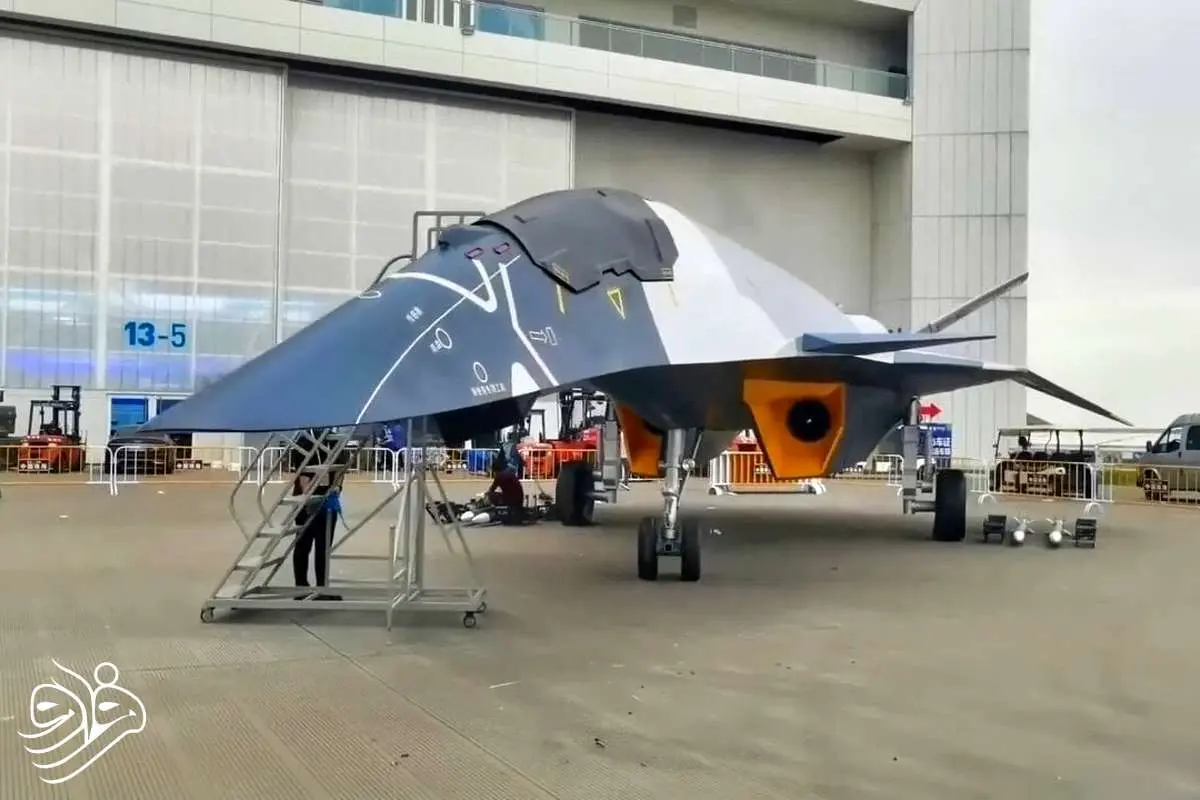 آیا جنگنده نسل ششم «امپراتور سفید» چین واقعی است؟