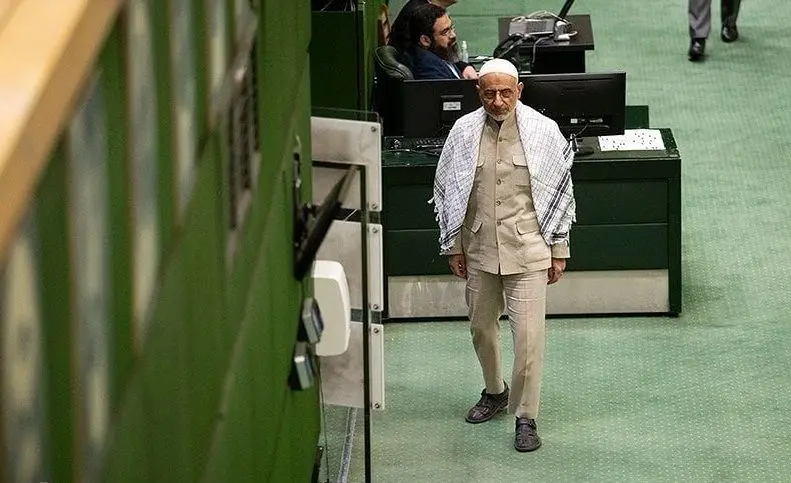 عملکرد فعلی مجلس نه خروجی دارد نه مبتنی بر آموزه های دینی است