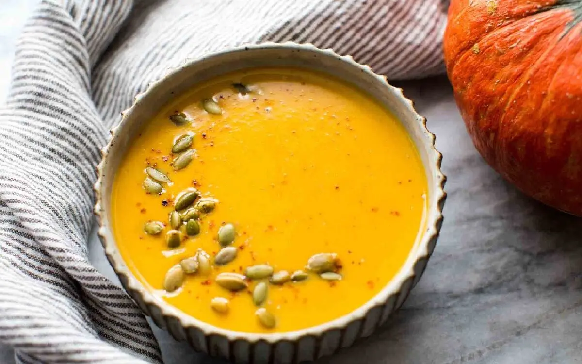 طرز تهیه سوپ کدو حلوایی؛ سوپ خوشمزه فصل پاییز 

