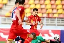 برد ۳-۱ فولاد مقابل گل‌گهر؛ صدرنشینی با کامبک پرید!