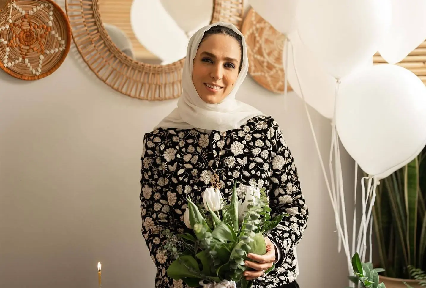 سوگل طهماسبی با پوشش اصیل لری
