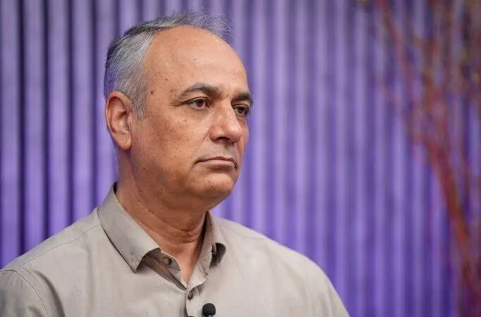 زیدآبادی: دلیلی ندارد که رؤسای‌جمهور محکوم به لال‌مونی گرفتن شوند!