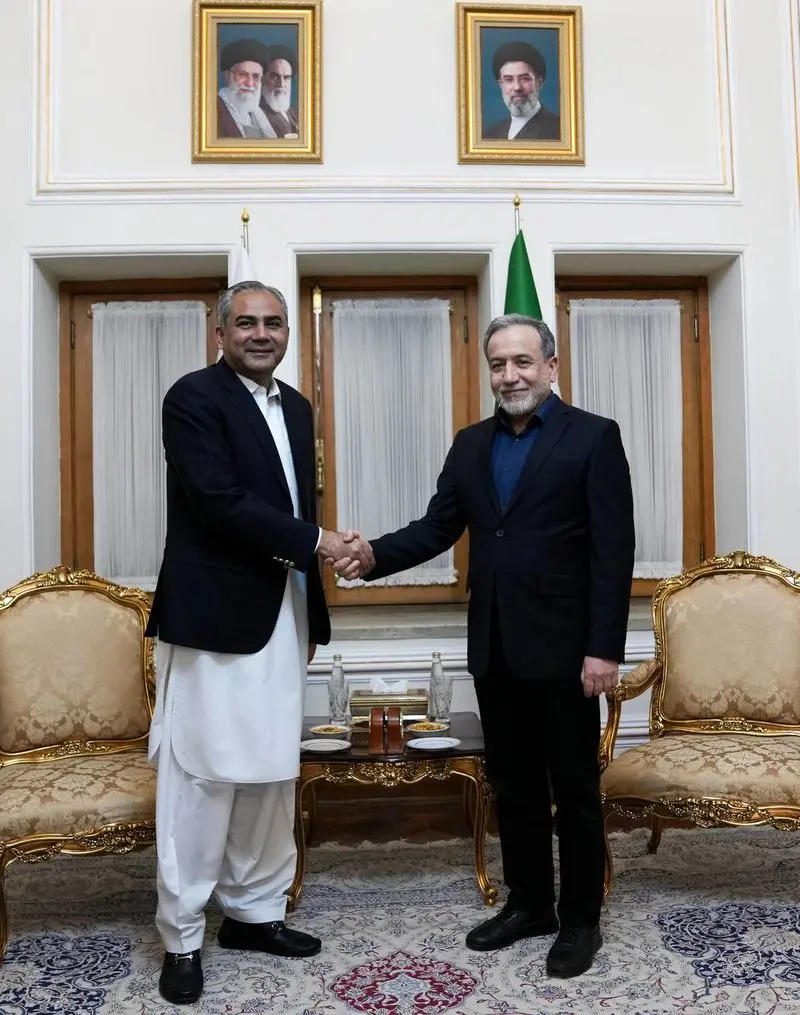 وزیر کشور پاکستان با عراقچی2