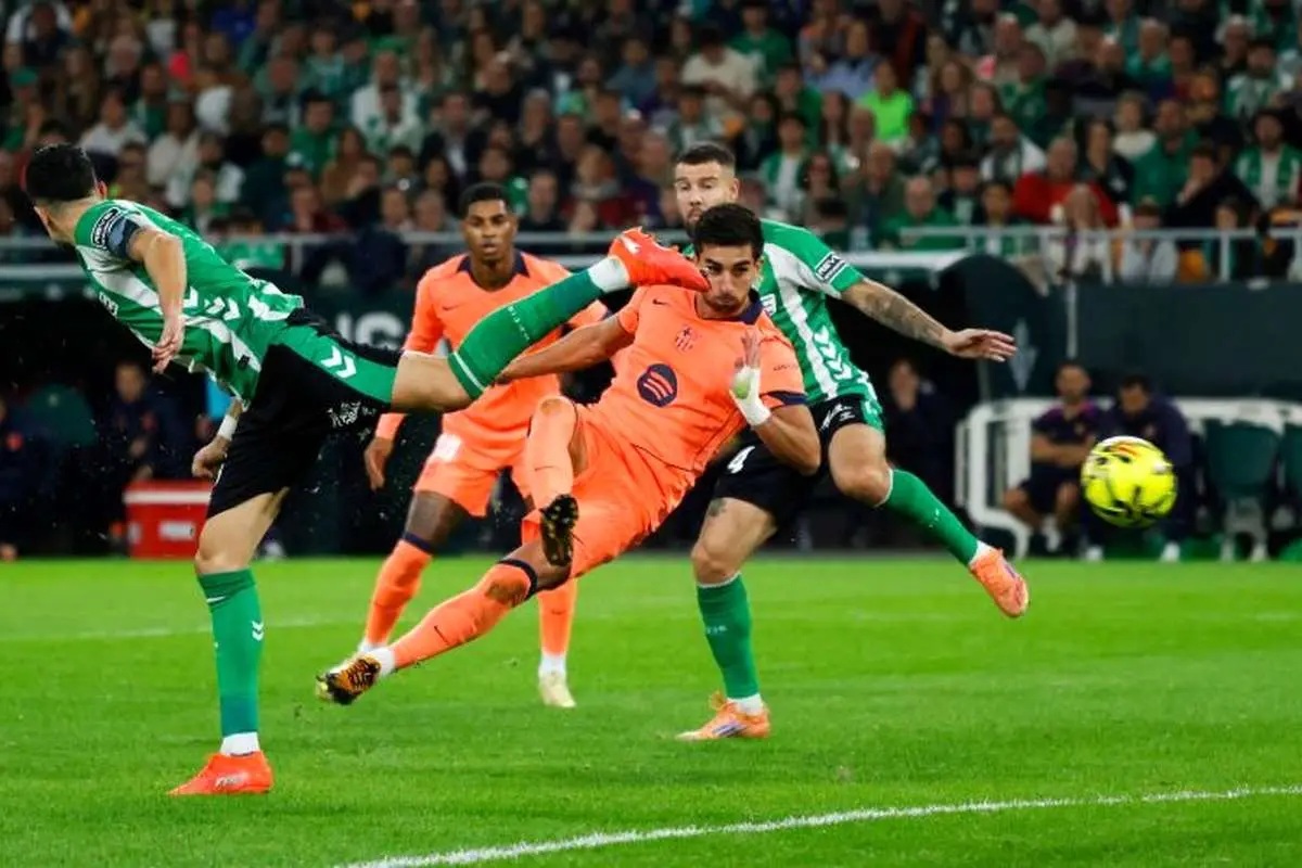 پوشش زنده؛ رئال بتیس مقابل بارسلونا [ ۱ - ۴ ] / پایان نیمه اول با طوفان بارسا