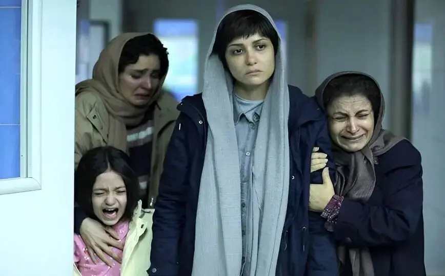 «زن و بچه»؛ روایتی از زنان مستقل واقعی یا مجازی؟ سمیه کاش واقعا نمی‌رفتی