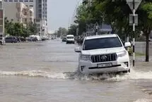 سیل در طائف عربستان خودروها را با خود برد