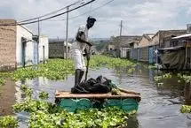 تصاویر؛ یک روستا در کنیا در پی طغیان دریاچه زیر آب رفت