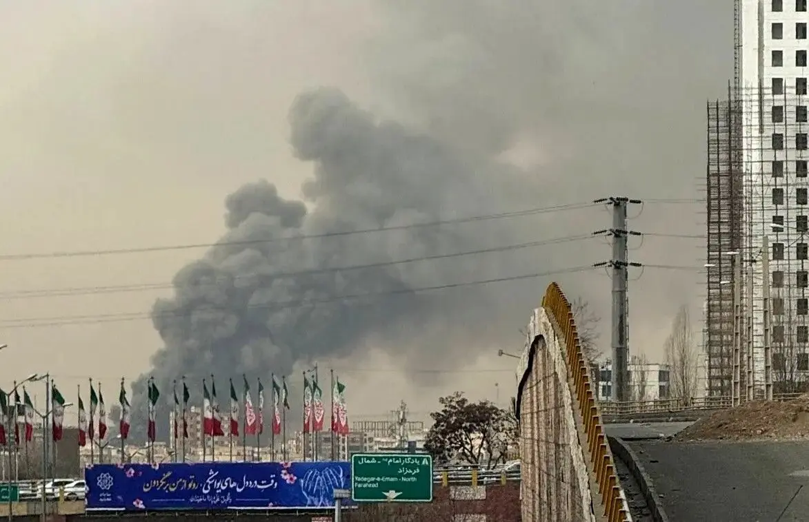 تصاویری از آتش‌سوزی بازارچه جنت‌آباد
