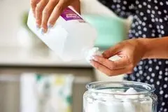 این 9 وسیله را هیچوقت با الکل تمیز نکنید!