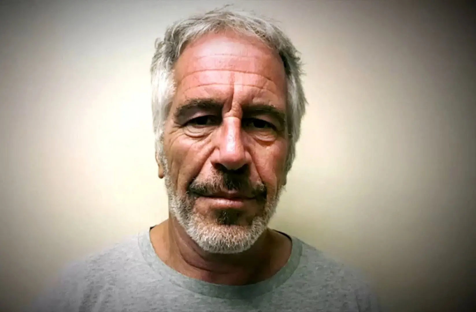 اسناد تازه اپستین/ دعوت از شاهزاده انگلیسی برای دیدار با یک زن روس