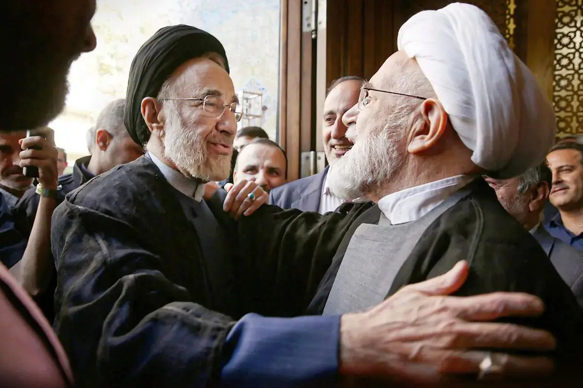 دیدار بزرگان در جماران؛ درباره دیدار مهدی کروبی و سید‌محمد خاتمی 