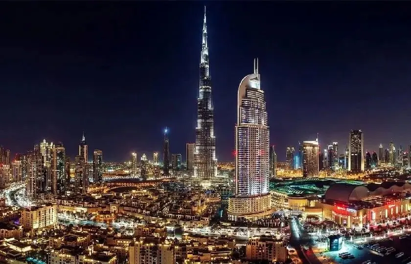 عبور پهپاد ایرانی از کنار برج خلیفه در دبی