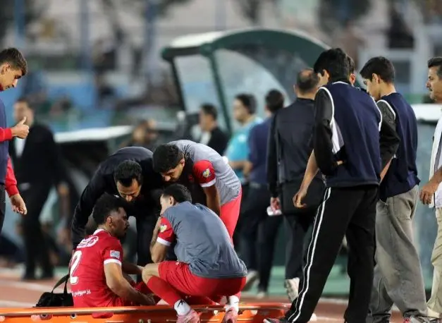 غیبت قطعی ۲ ستاره پرسپولیس مقابل استقلال خوزستان