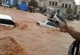 ببینید؛ باران‌های سیل‌آسا حومه عدن را ویران کرد