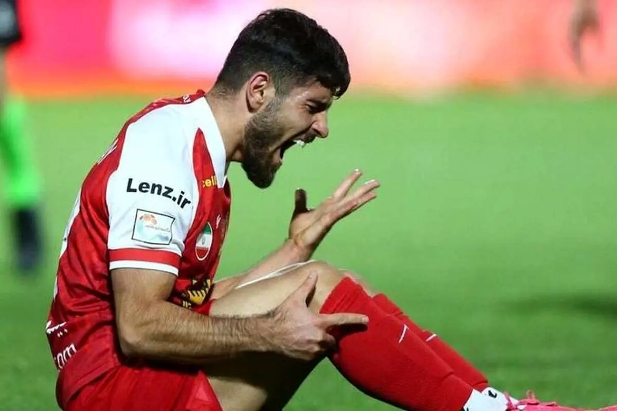 وضعیت محمد عمری در پرسپولیس؛ حفظ یا فروش ستاره؟