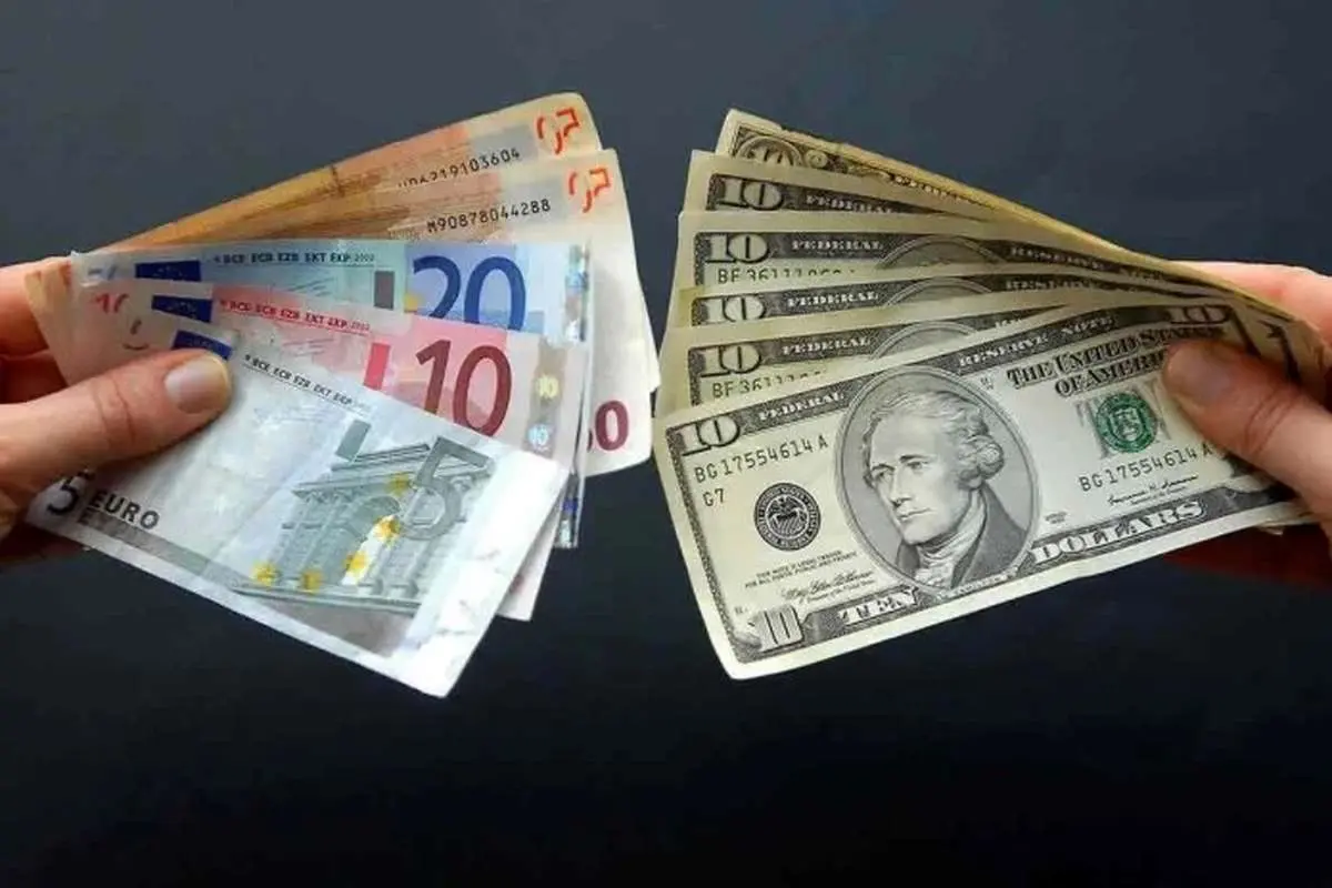 قیمت دلار امروز جمعه ۲۰ تیرماه ۱۴۰۴؛ قیمت دلار تکان خورد