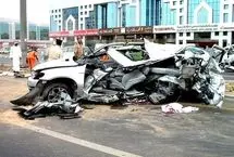 تصادفات خطرناک در ابوظبی به دلیل استفاده از موبایل هنگام رانندگی