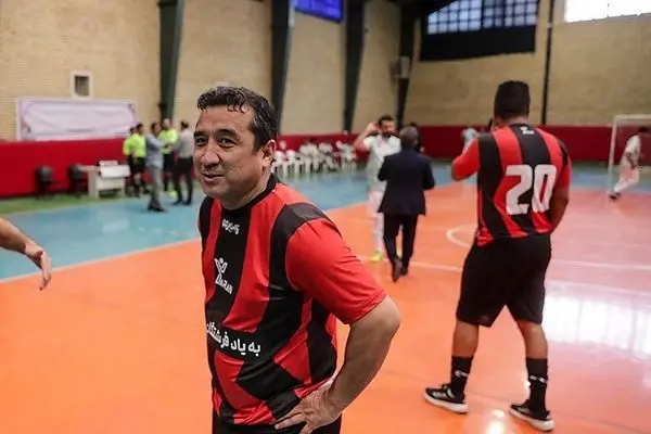تصاویر؛ مسابقه فوتسال یاران خداداد با منتخب زندانیان