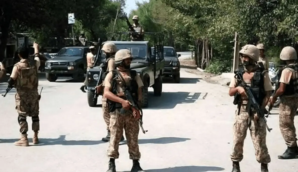 ۸ پلیس پاکستان در مرز افغانستان کشته شدند