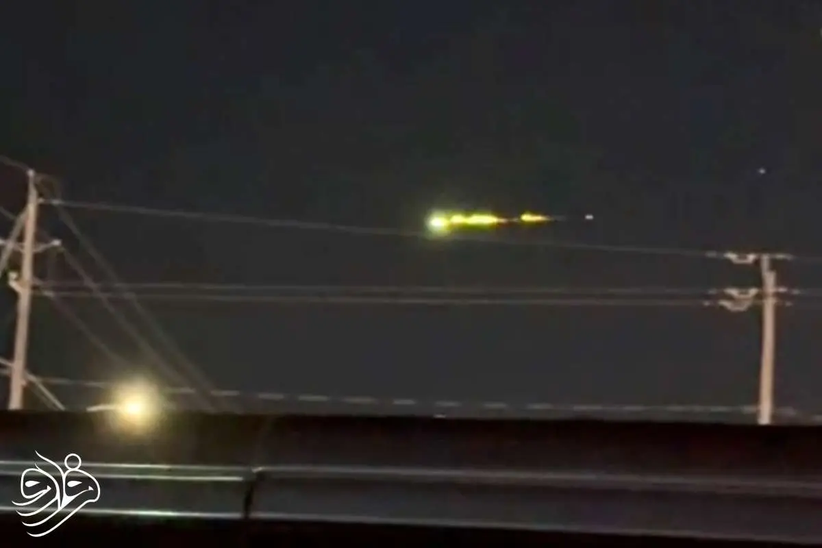 پشت پرده نورهای عجیب آسمان