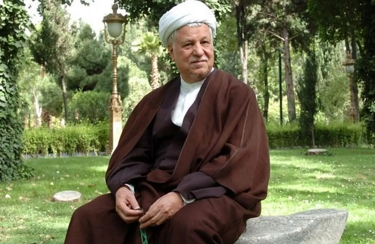 خاطرات هاشمی: دکتر ولایتی از آینده انقلاب در صورت ادامه وضع موجود ابراز نگرانی کرد