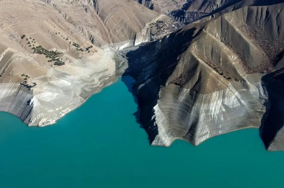 تصاویر؛ خشک‌ترین وضعیت سد کرج در یک دهه اخیر

