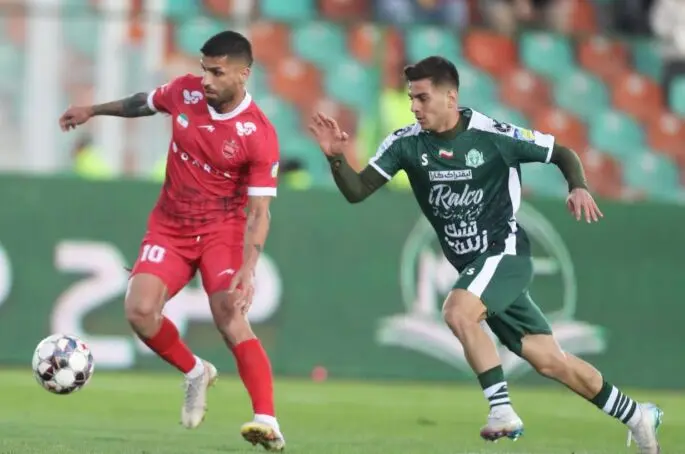 ستاره پرسپولیس برای سومین بازی متوالی نیمکت‌نشین شد