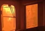 لحظه محاصره یک قطار در آتش‌سوزی گسترده جنگلی کانادا